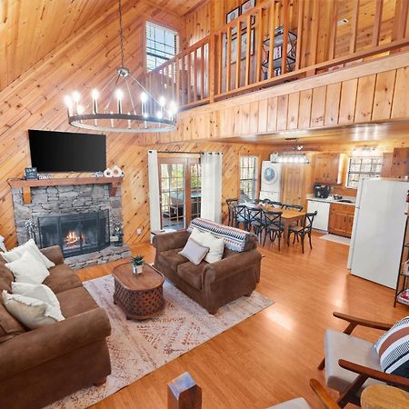 Firefly Lodge - Cozy 4 Bedroom Cabin Minutes To Helen Sautee Nacoochee Esterno foto